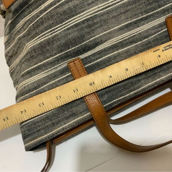 Fossil Madison Black Striped Canvas Tote Bag Purse Hand Bag top zip - Picture 10 of 12